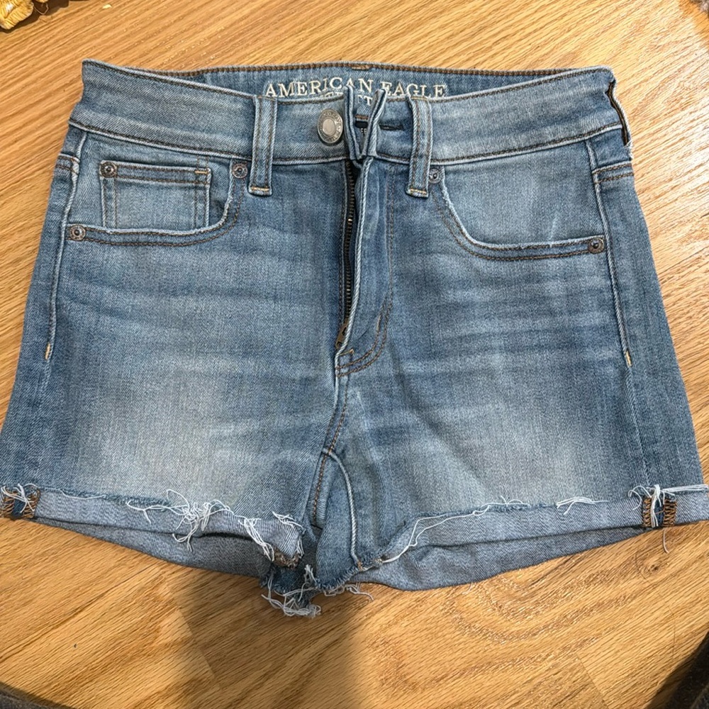 American eagle high rise shorts size 2